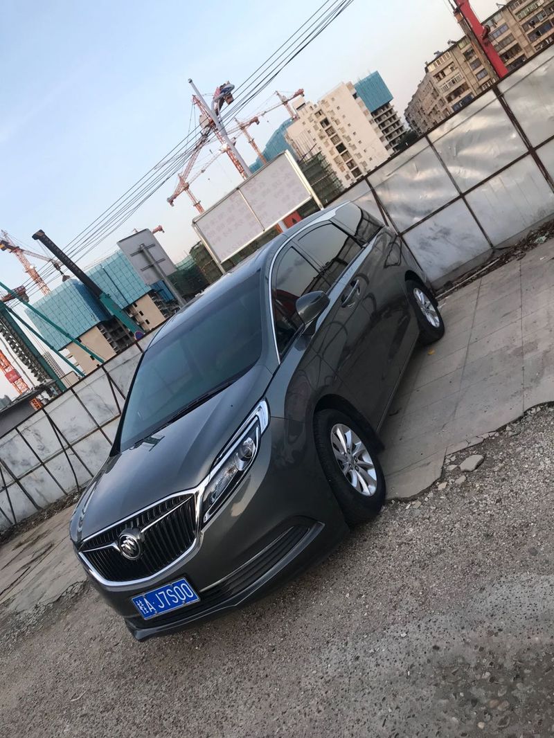 轎車(chē)—?jiǎng)e克新款GL8